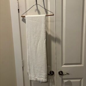 Williams Sonoma White 100% Linen Double Hemstitch Tablecloth